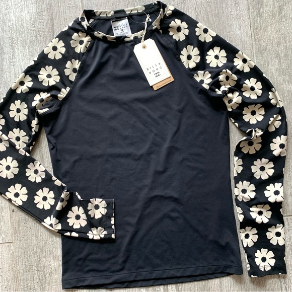 Billabong Other - 🔥🔥BILLABONG - FEELS GOOD LONG SLEEVE RASHGAURD🔥🔥